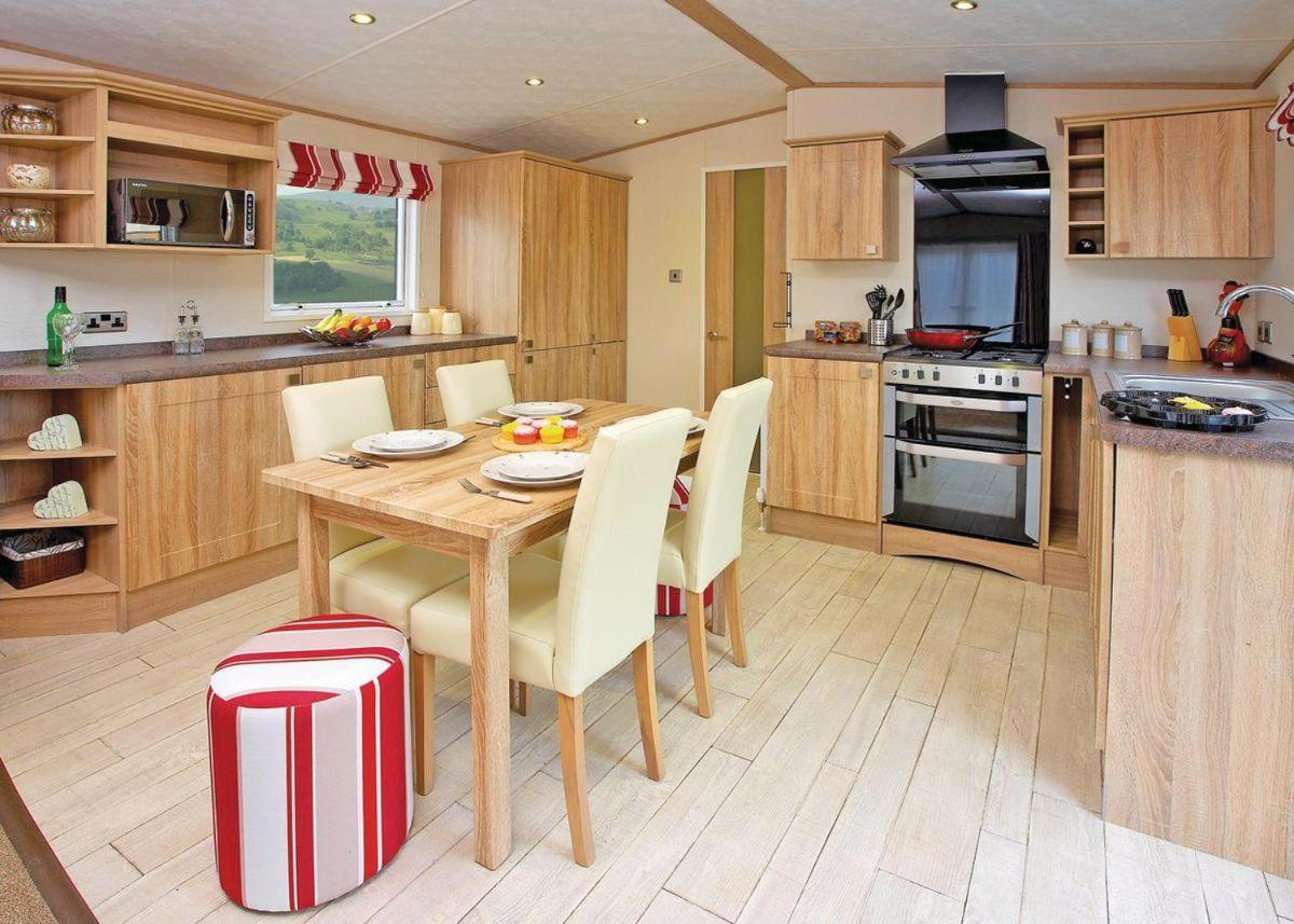 Piran Meadows Resort New Quay Kültér fotó