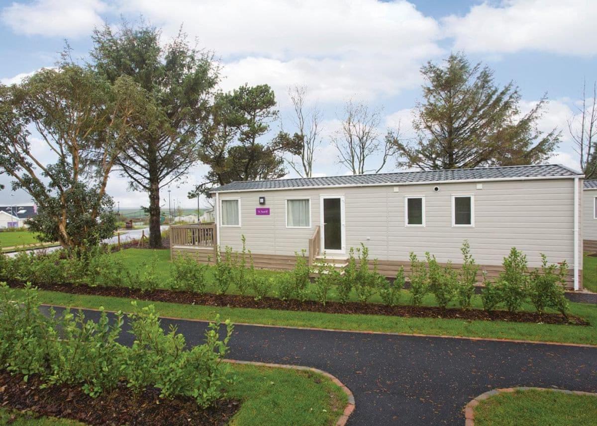 Piran Meadows Resort New Quay Kültér fotó